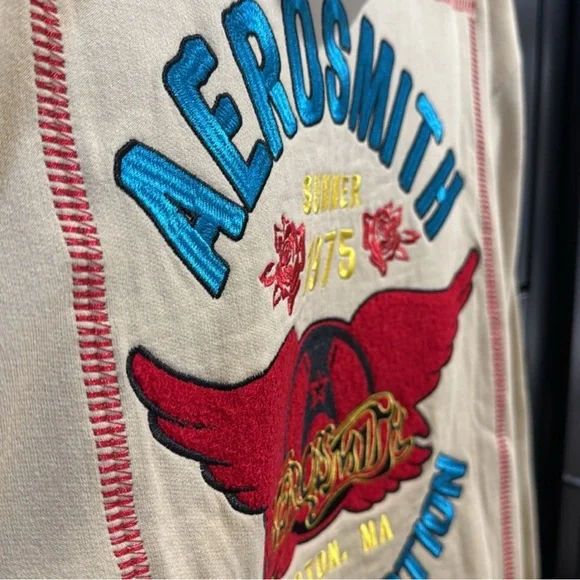 NEW Aerosmith band embroidered hoodie
Unisex size XL - Picture 4 of 4